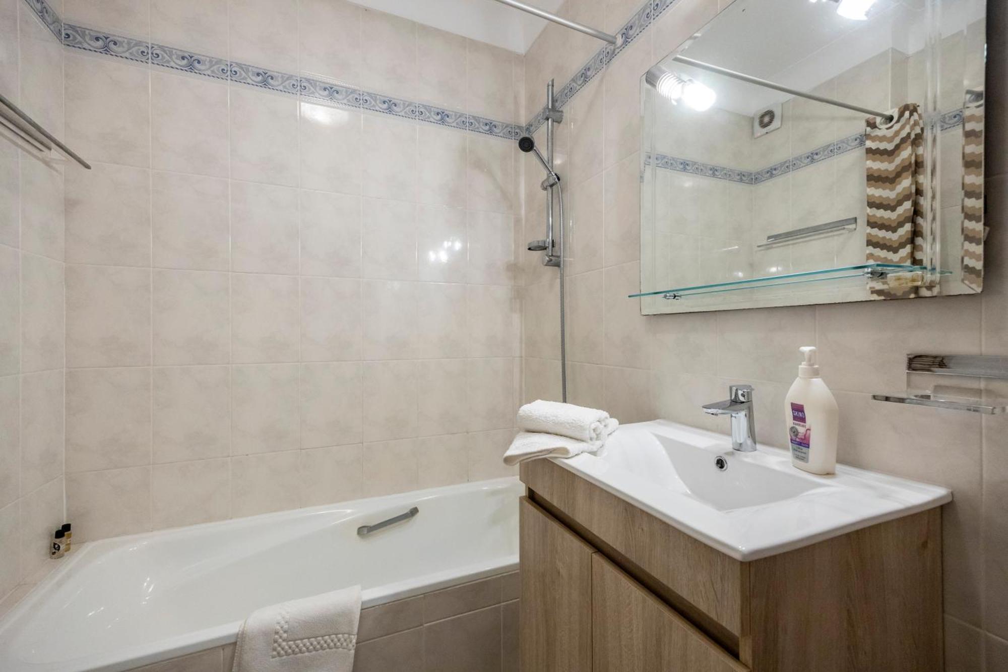 Apartamento Meia Praia Лагуш Екстер'єр фото